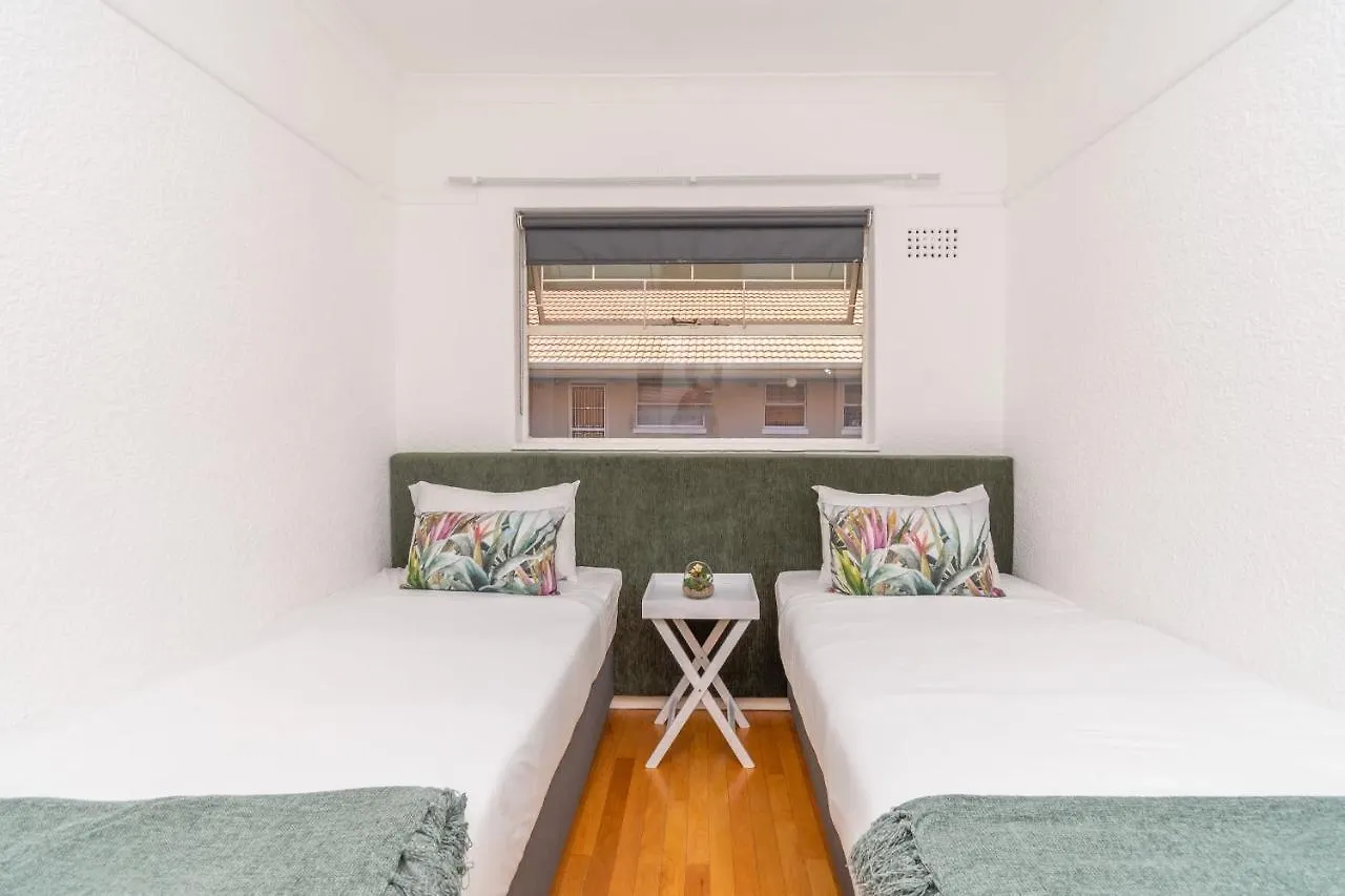 Spacious 2 Bed Green Point Apartment Cape Town